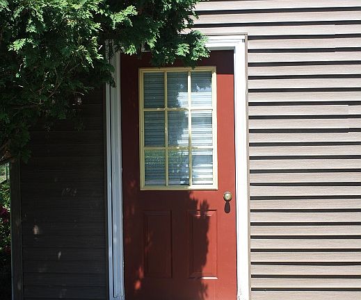 Entrance from outside