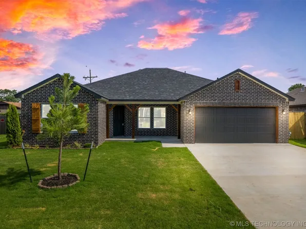 13635 E 28th Pl, Tulsa, OK 74134