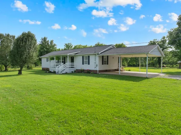 1936 Word Rd, Lewisburg, TN 37091