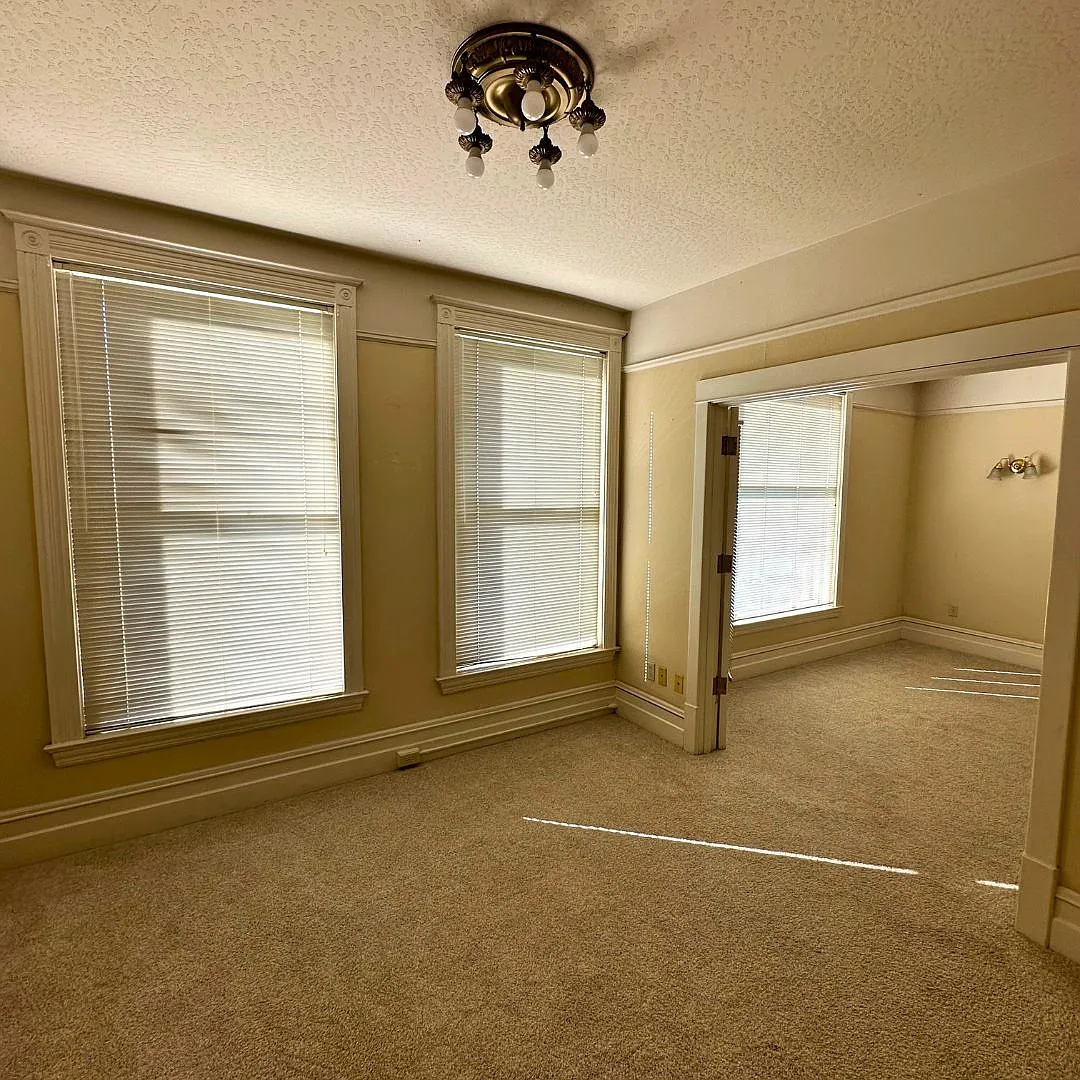 1 bed, 875 sqft, $950 — Photo 2