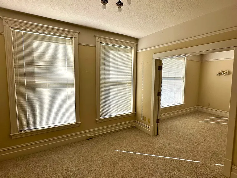 5 S Cedar St #405 — Photo 2