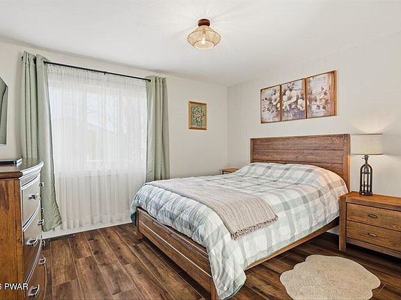 4th image of 196 Barlow Rd #35