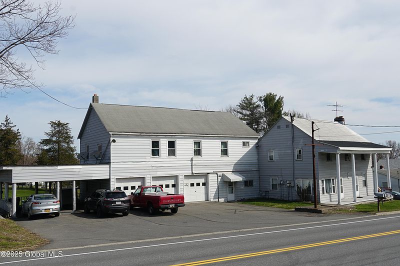 2nd image of 1438 Indian Fields Road