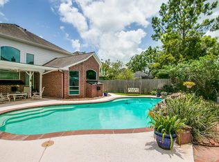2838 Love Ln, Friendswood, TX 77546