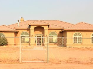 16033 Ocotilla Rd, Apple Valley, CA 92307