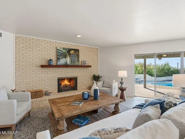 1136 E Deer Canyon Rd, Tucson, AZ 85718