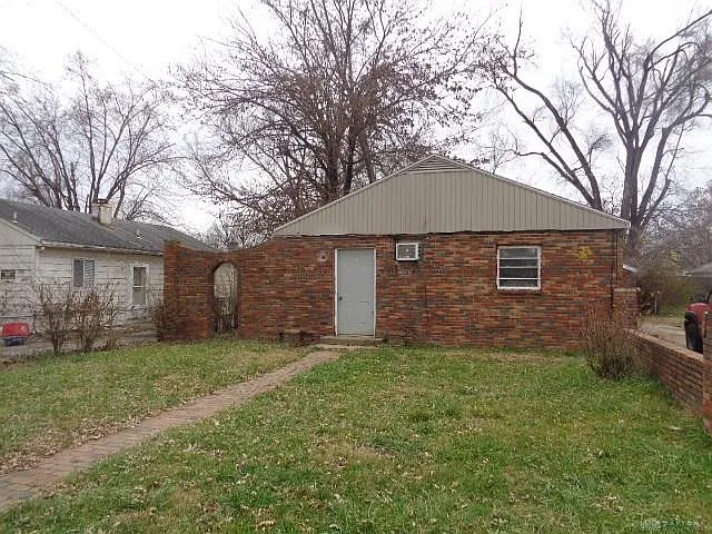 2037 Drill Ave photo 1