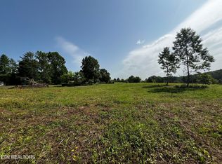 184 Copenhaver Rd, Lenoir City, TN 37771