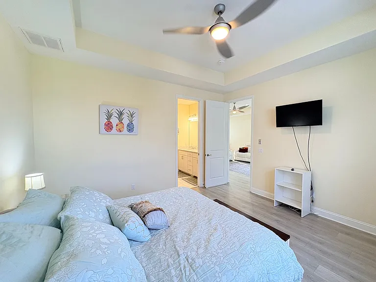 240 Margaritaville Ave S — Photo 35