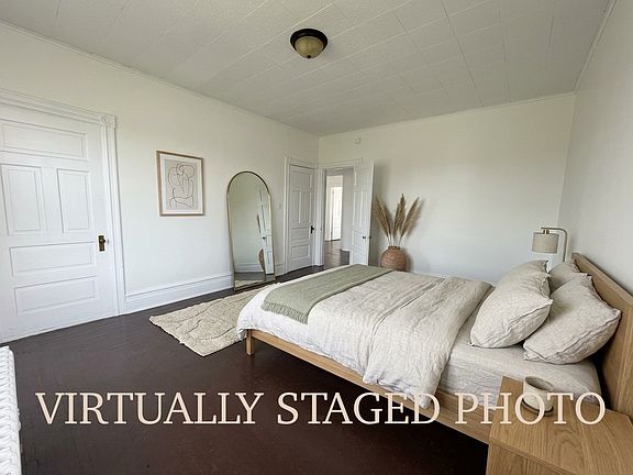 4th image of 435 Main St APT C