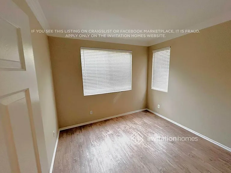 15544 Faith St — Photo 9