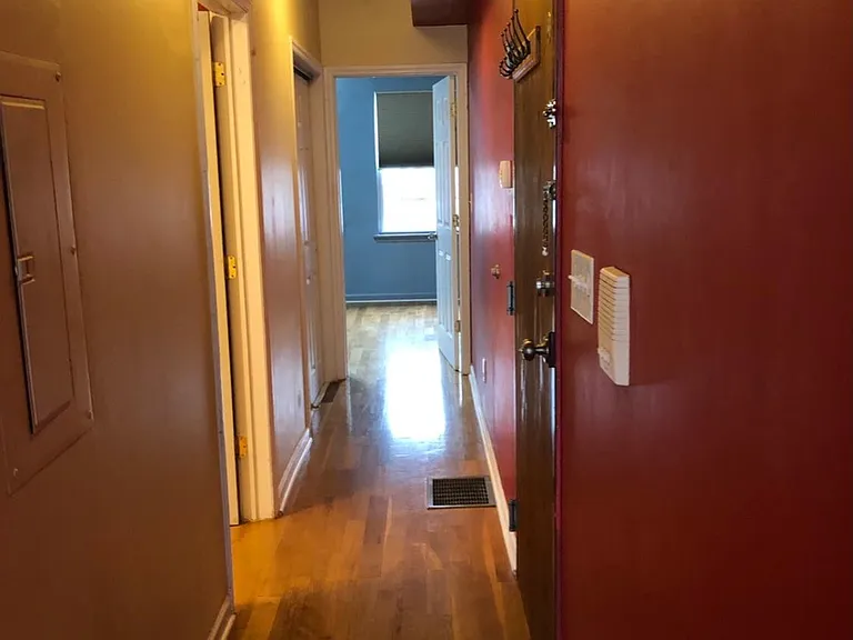 1104 Buttonwood St #B — Photo 5