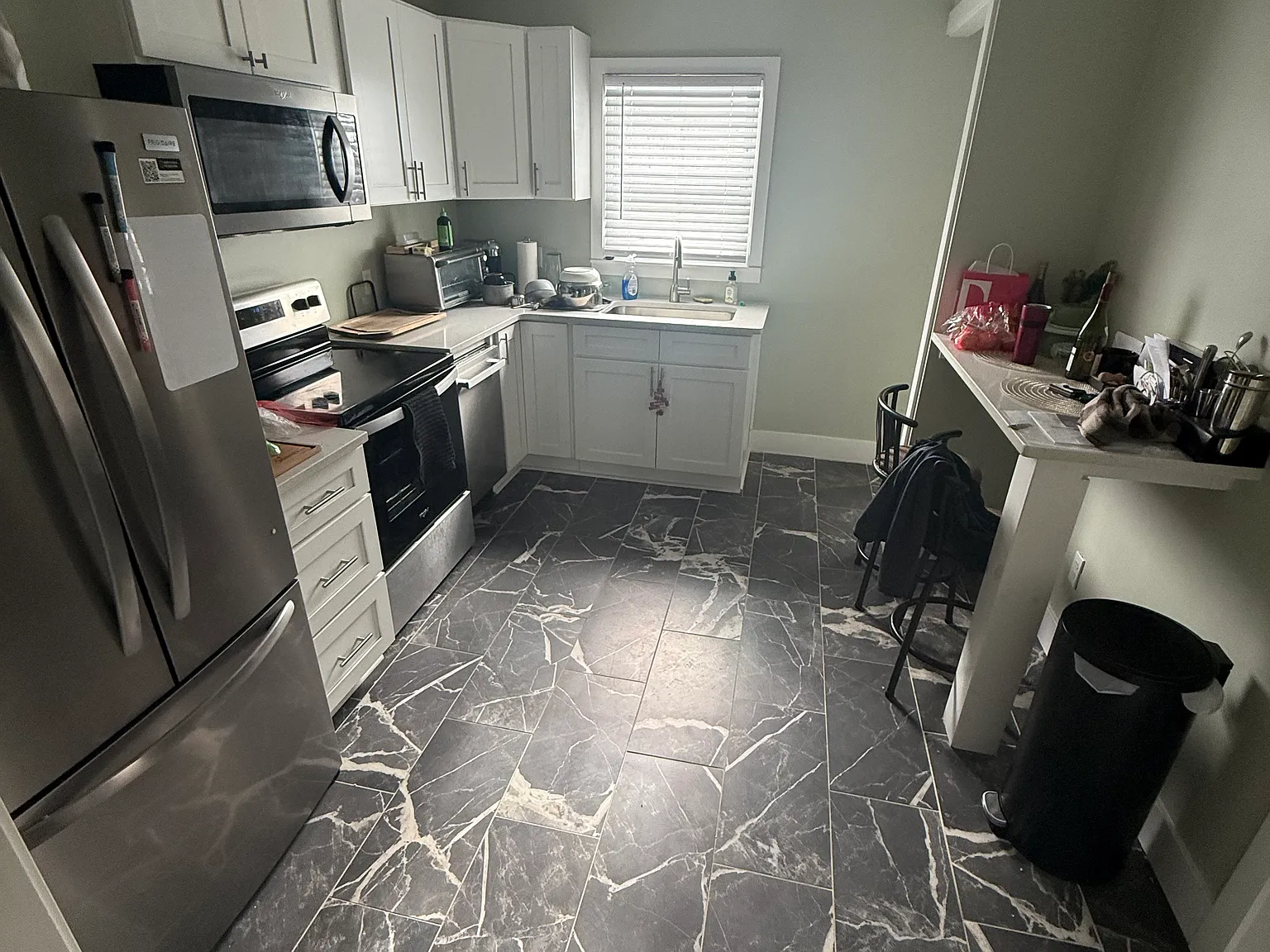 2 bed, 1100 sqft, $2,000 — Photo 2