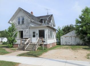 723 Fremont St, Algoma, WI 54201