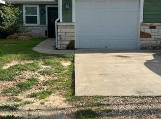 105 Kula Ct APT B, Bastrop, TX 78602