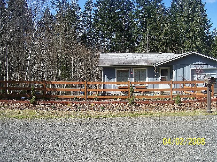 2nd image of 761 E Timberlake East Dr