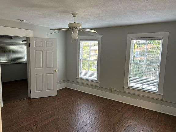 4th image of 511 E Livingston St #511