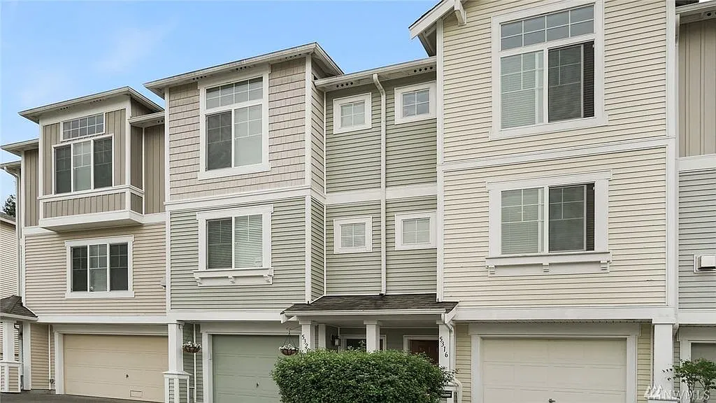 2 bed, 1068 sqft, $2,290 — Photo 1