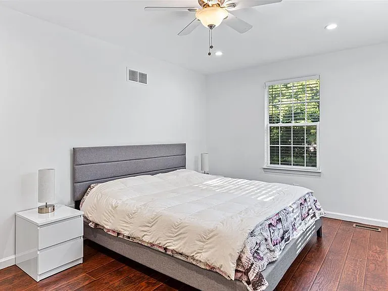 47086 Auburn Ct — Photo 15