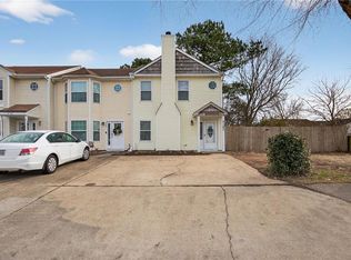 3143 Glastonbury Dr, Virginia Beach, VA 23453