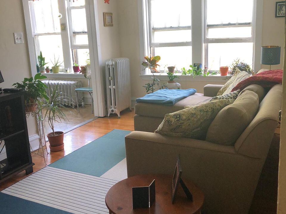 1st image of 4356 N Bell Ave APT J3