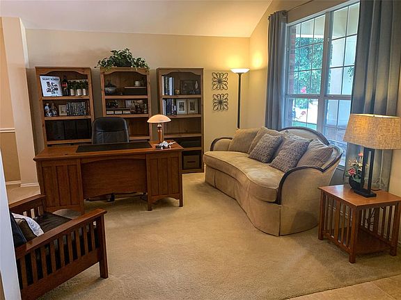 5th image of 5609 Calf Creek Dr
