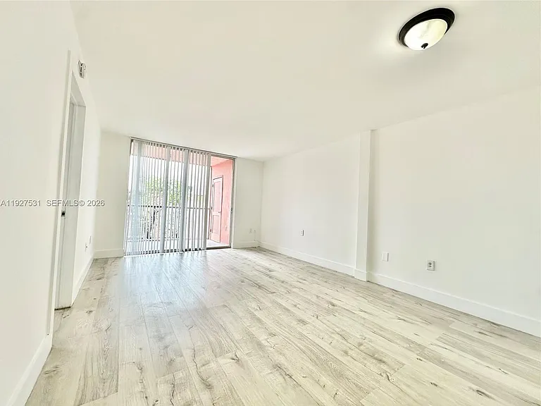 19751 SW 114th Ave #349 — Photo 9