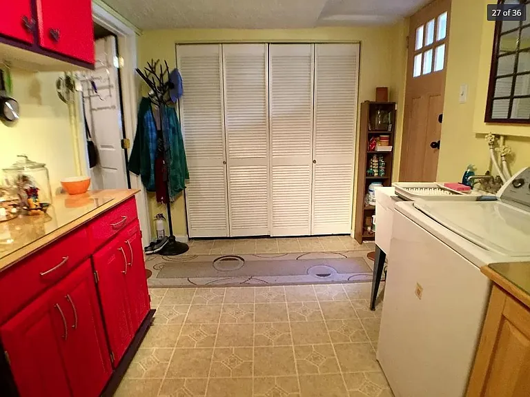 17 Enjay Ave #BASEMENT — Photo 6