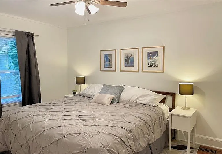 1408 Memorial Dr SE #UPSTAI — Photo 21