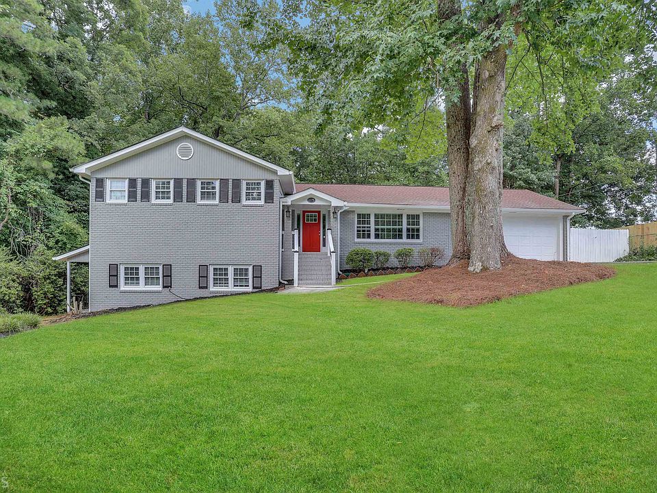 1st image of 3119 Brownmoore Dr SW
