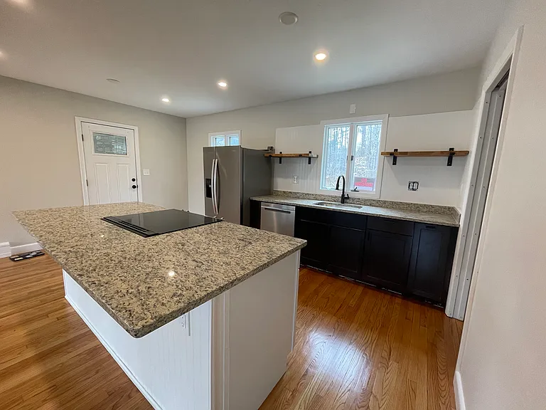 152 Woodland Ave — Photo 8