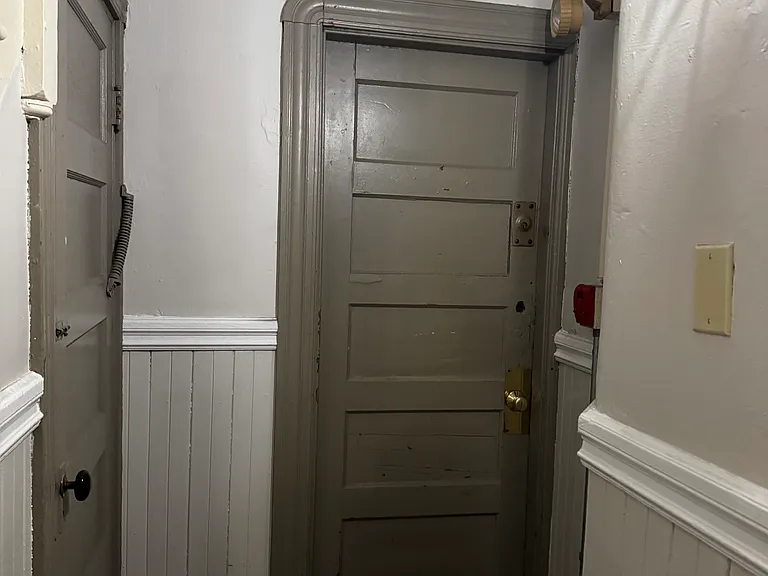 73 Phillips St #1 — Photo 16