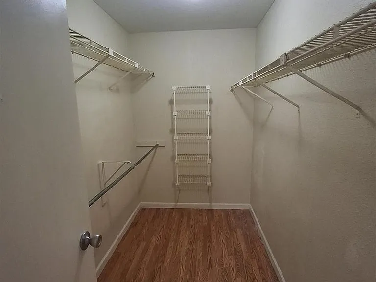 899 Riverside Dr #613 — Photo 18