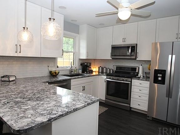 5th image of 2805 W Sacramento Dr