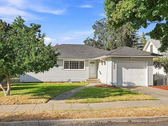 2nd image of 3903 E 24th Ave