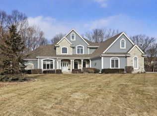 6506 Horseshoe Ln, Racine, WI 53402