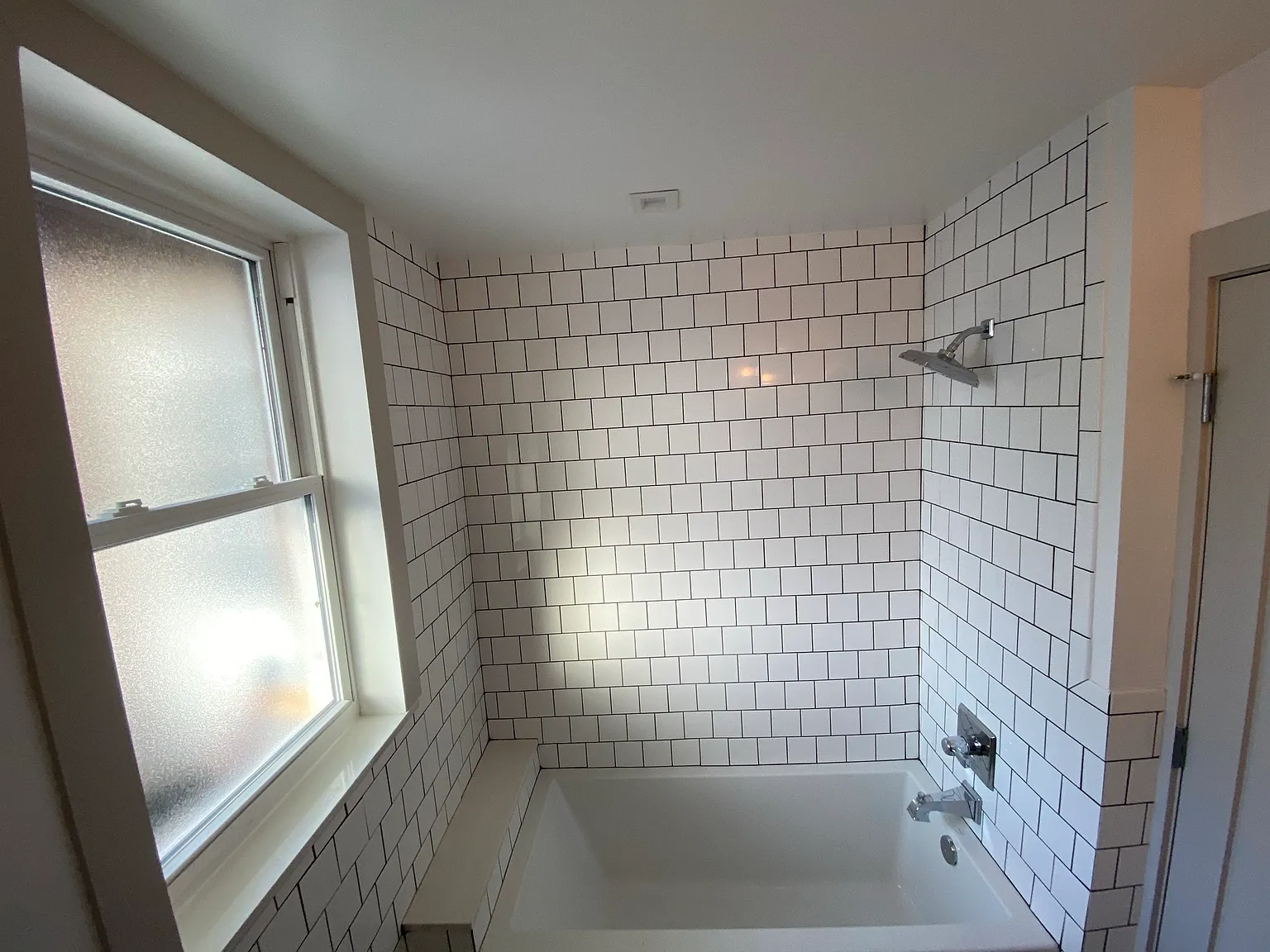 558 Main Street - 558#2A — Photo 1