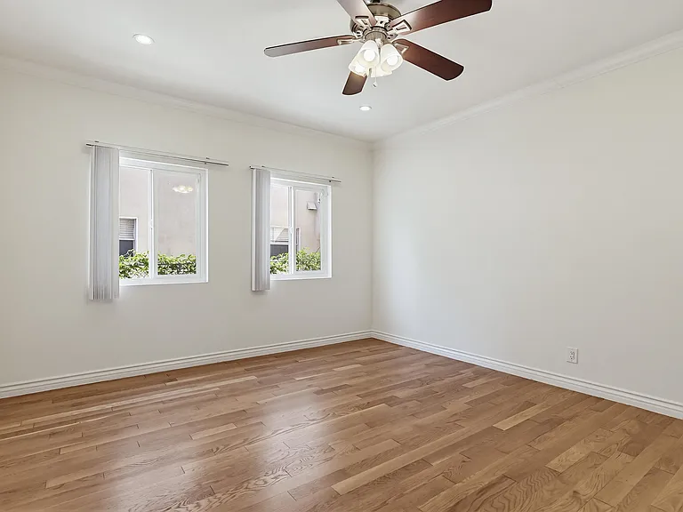 806 S Detroit St #806 — Photo 15