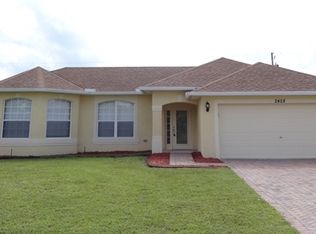 2458 SW Lamb Ave, Port Saint Lucie, FL 34953