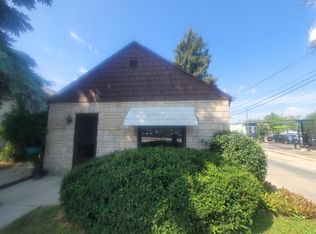 4719 S 6th St, Milwaukee, WI 53221