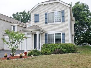 76 W Providence Ln, Round Lake, IL 60073