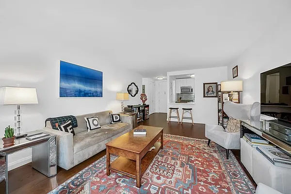 Rented by Douglas Elliman | media 1