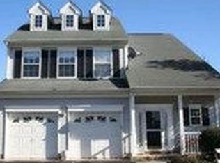 50 Cartier Dr, Franklin Park, NJ 08823