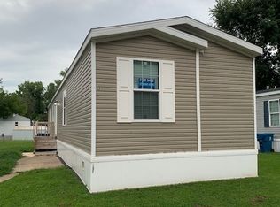 22 Mellott St, Edwardsville, KS 66113