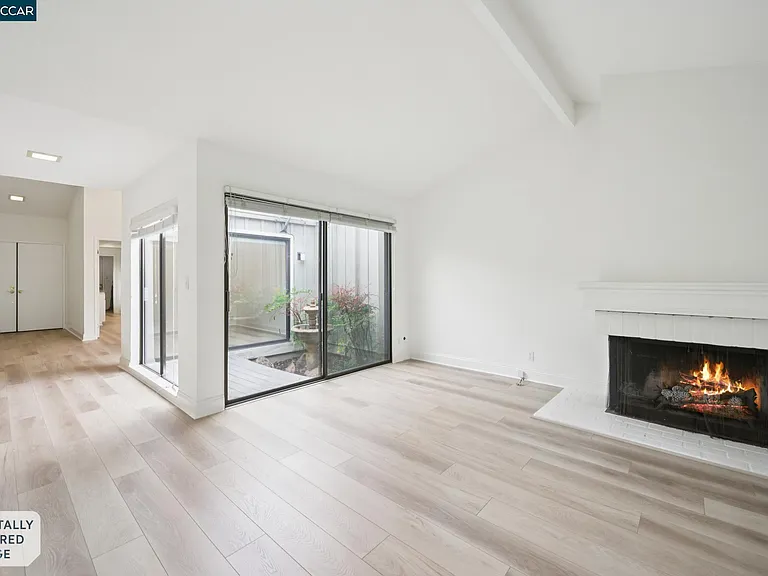 2137 Presidio Ct — Photo 11