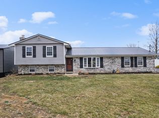 2606 Swings Corner Point Isabel Rd, Bethel, OH 45106