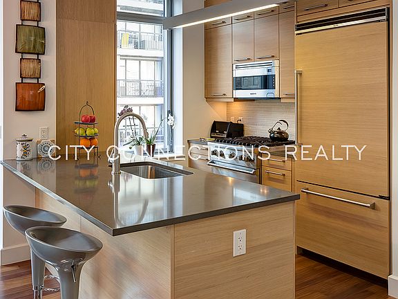 2nd image of 333 E 91st St APT 4-A