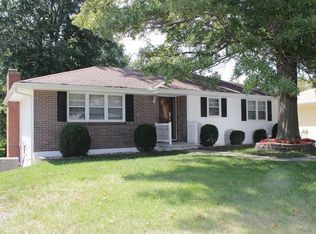 4514 Gene Field Rd, Saint Joseph, MO 64506