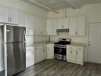 1st image of 102 North St #5