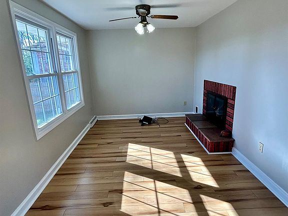 4th image of 114 Wright Rd